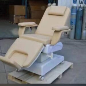 Alternative view of Electric Reclining Blood Donor | Hemodialysis Chair | with minor scratches
